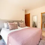 Aloha Hill Spacious - Tcm Apartamento *