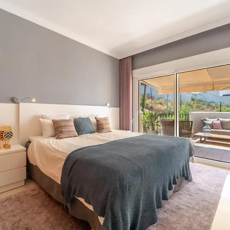 Aloha Hill Spacious Apartment - Tcm