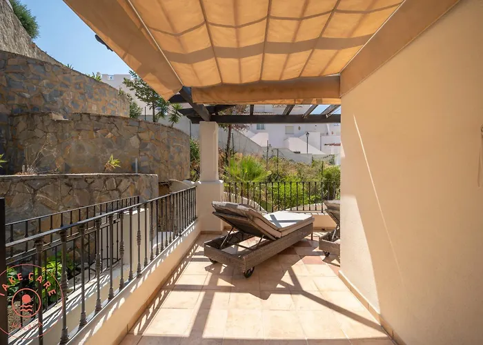 Aloha Hill Spacious Apartment - Tcm Apartament